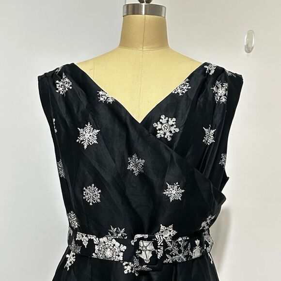 ModCloth The Snow Must Go On Dress 10 Holidays Pin-Up Rockabilly Cocktail Party - Picture 4 of 9
